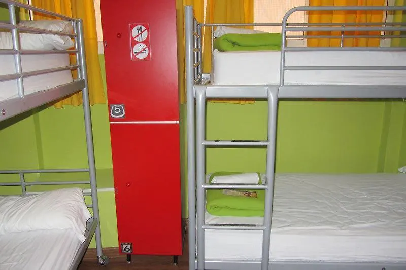 Onefam Les Corts Hostel Barcelona