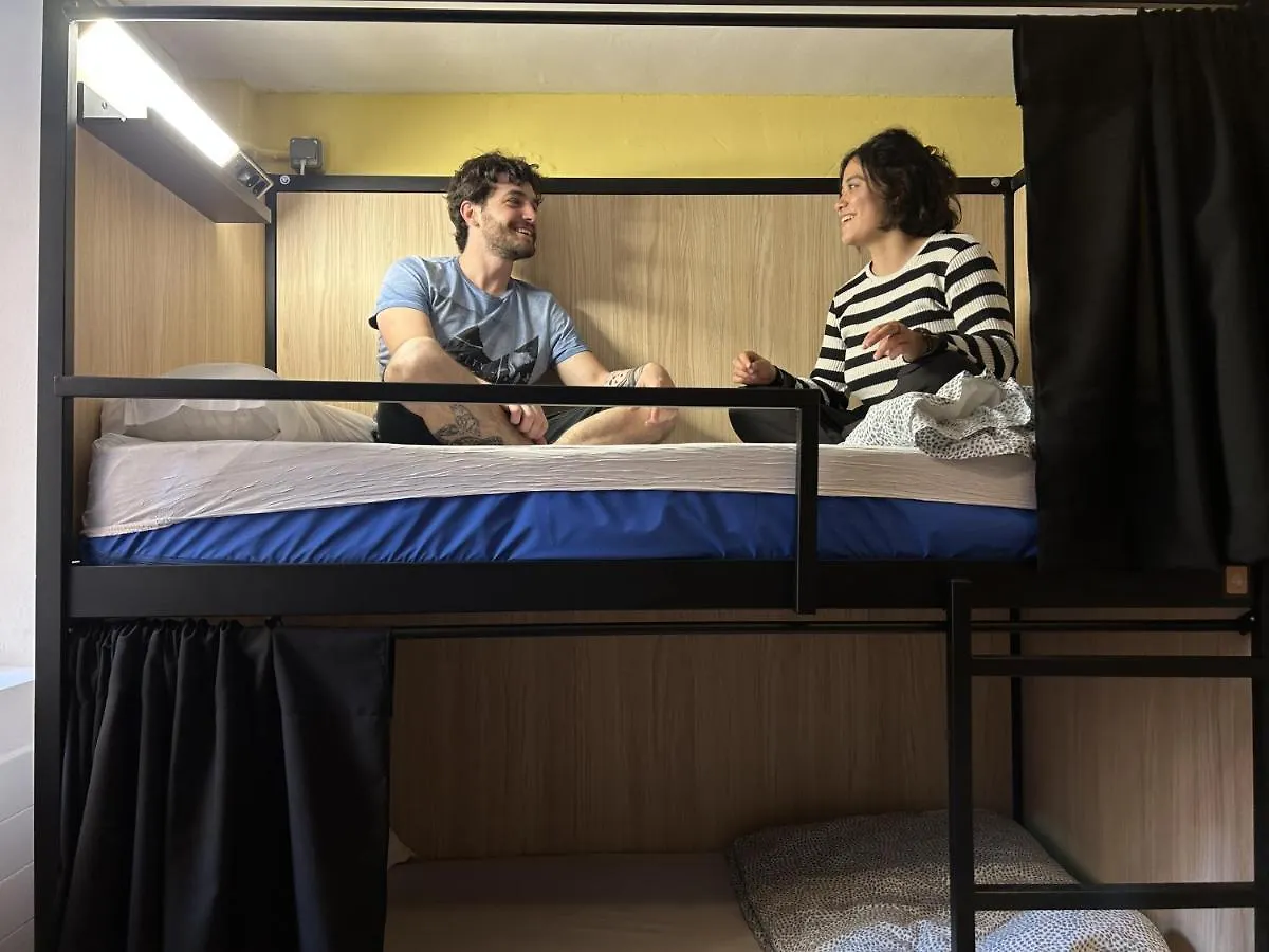Onefam Les Corts Hostel Barcelona